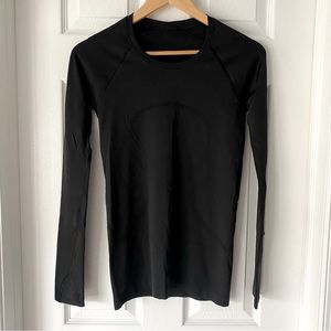 Lululemon long sleeve shirt - size 4